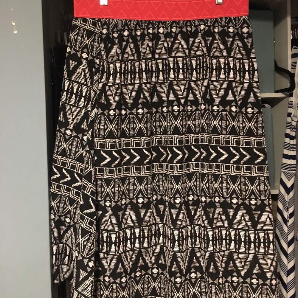 Lola skirt from Lularoe